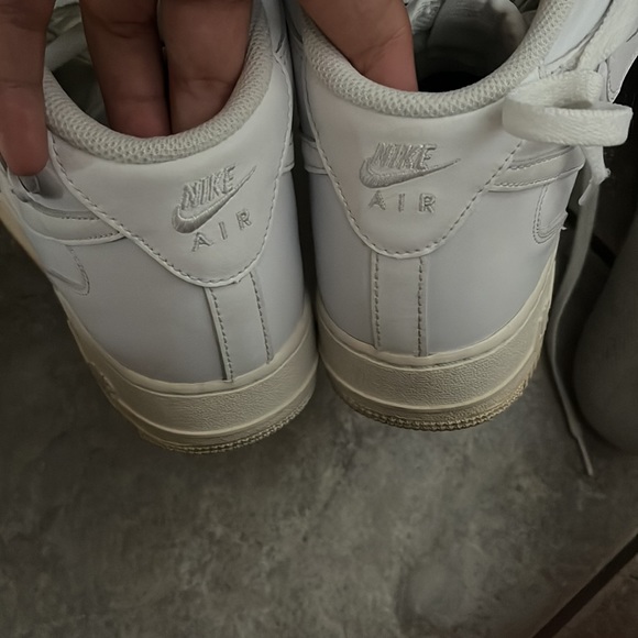 high top white Air Force 1s - Picture 5 of 6